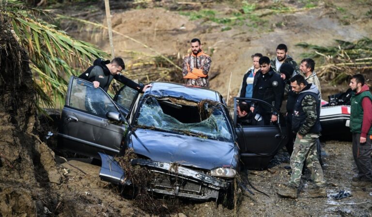 Ηλεία: «Ραγίζει» καρδιές η αδερφή της 38χρονης που παρασύρθηκε από χείμαρρο – «Δεν υπάρχει καμία προστασία στο σημείο» (βίντεο)