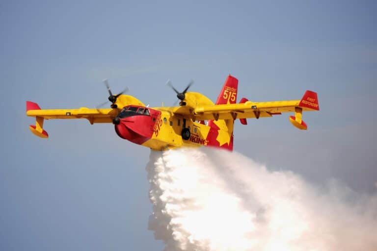 Η Ελλάδα στέλνει στην Πορτογαλία δύο Canadair CL-415 για την κατάσβεση δασικών πυρκαγιών