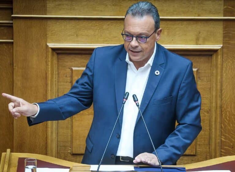 Φάμελλος: «Υπάρχει έγγραφο της ΑΔΑΕ στη Βουλή που επιβεβαιώνει τις παρακολουθήσεις κάποιων προσώπων»