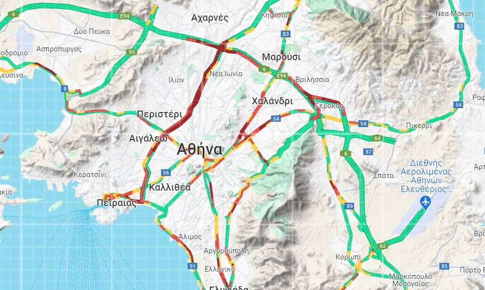 Κίνηση τώρα: Δύο τροχαία σε Ποσειδώνος και Πέτρου Ράλλη, «χάος» στους δρόμους (live ο χάρτης)