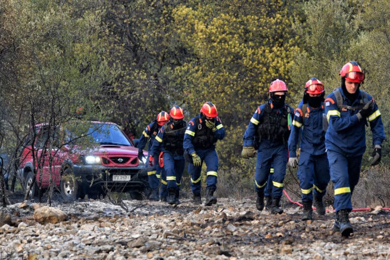 Ενισχύονται οι δασοκομάντος και τα εναέρια μέσα στη Λαμία – Δημιουργείται νέα μονάδα Ε.ΜΟ.ΔΕ και στον Βόλο