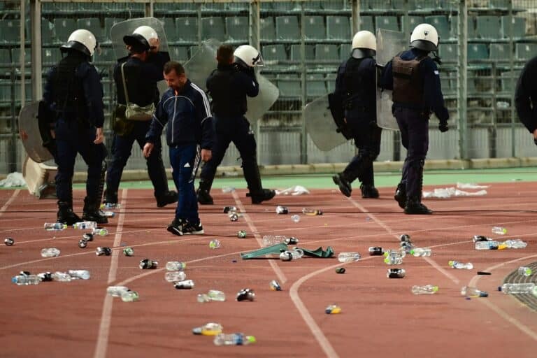 Απίστευτο: Πάνω από 500 αστυνομικοί στο Πανθεσσαλικό για τον… κεκλεισμένων των θυρών τελικό Κυπέλλου!