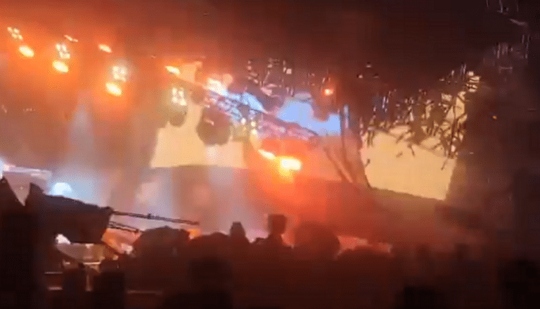 Μεξικό: Πέντε νεκροί, 50 τραυματίες από κατάρρευση σκηνής σε προεκλογική συγκέντρωση – Σοκαριστικό βίντεο