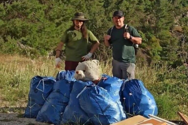 Πάρνηθα: Διακινητές ναρκωτικών οι εθελοντές που δέχθηκαν επίθεση; Τι καταγγέλουν οι προσαχθέντες