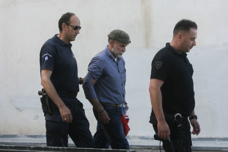 Λαμία: Ισόβια χωρίς ελαφρυντικό στον πρώην ειδικό φρουρό Κορκονέα για τη δολοφονία Γρηγορόπουλου – Ξανά στη φυλακή