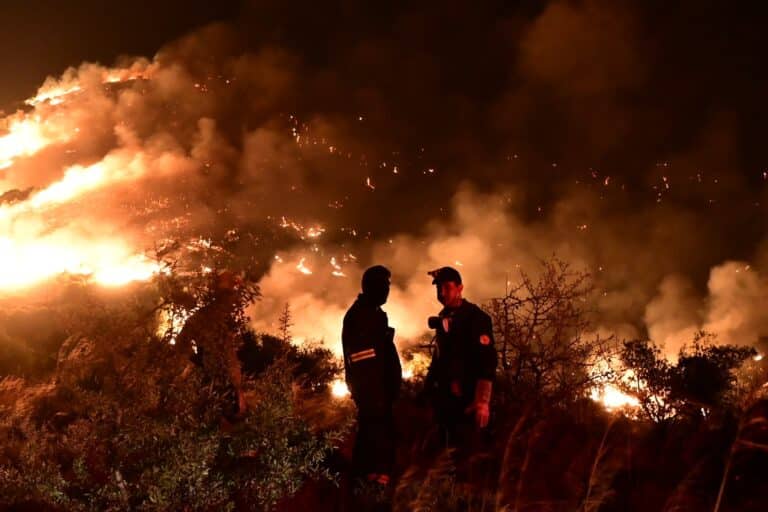 Πυροσβεστική: Πόσες πυρκαγιές μπήκαν το τελευταίο 24ωρο σε όλη τη χώρα