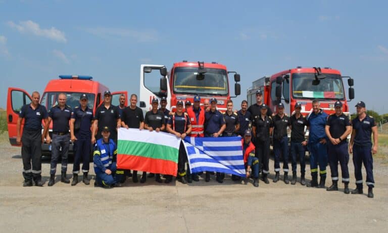 Το «ευχαριστώ» της Ελλάδας στους Βούλγαρους πυροσβέστες (εικόνες)