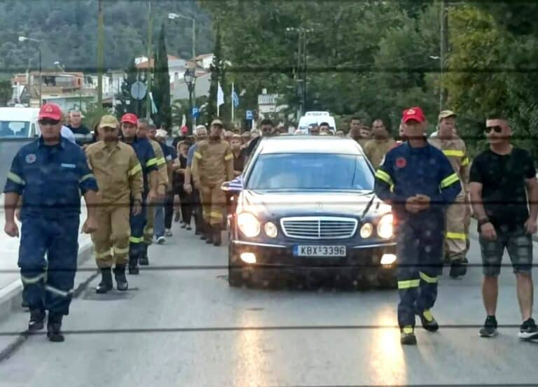 Οργή για τον νεκρό πυροσβέστη στη Θάσο: Δούλευε σερί 34 ώρες – Τι καταγγέλλουν οι συνάδελφοί του (εικόνα)