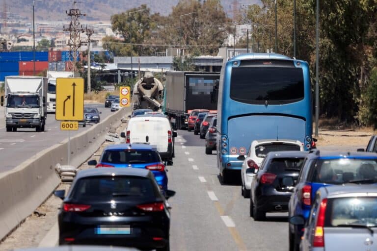 Θεσσαλονίκη: Κύκλωμα έκανε απάτες με αγοραπωλησίες αυτοκινήτων – Άνω των 230.000 ευρώ η λεία