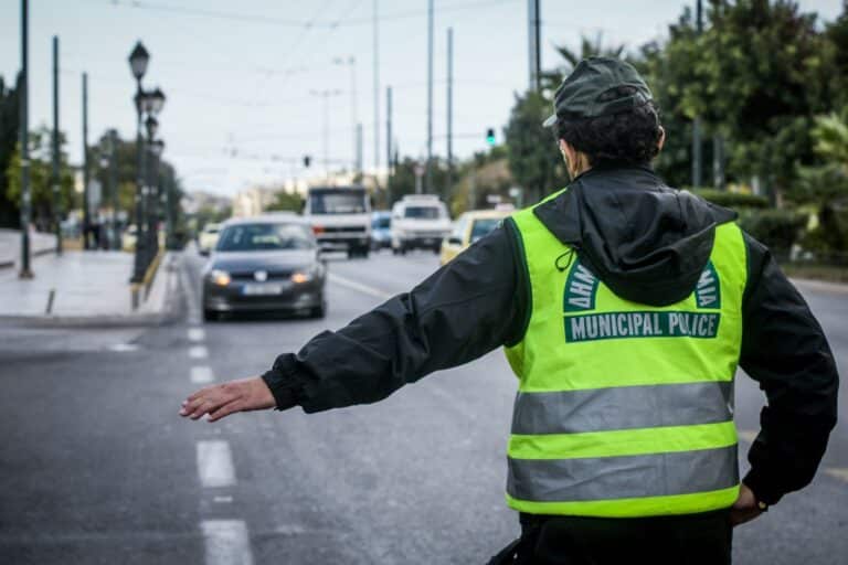 Μπορεί να μου πάρει το δίπλωμα η Δημοτική Αστυνομία;