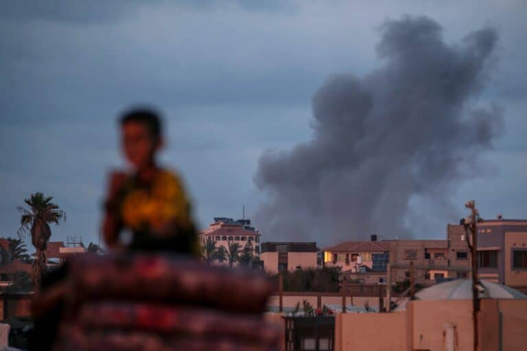 Γάζα: Στους 24 έφτασαν οι νεκροί από ισραηλινή αεροπορική επιδρομή σε τέμενος και σχολείο