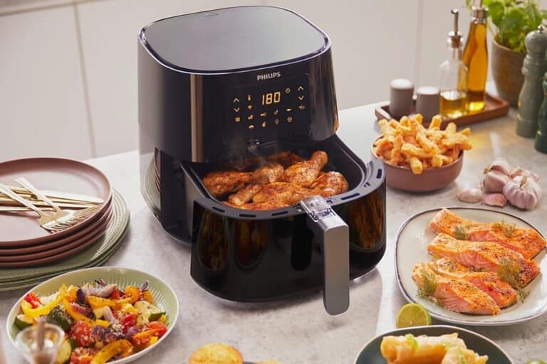 Τρομακτική ανακάλυψη: Τα air fryer μας κατασκοπεύουν και κλέβουν τα προσωπικά μας δεδομένα!