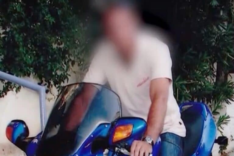 Αστυνομικός της Βουλής: Τα πρώτα του λόγια μετά την προφυλάκισή του – «Τι θα απογίνουν τα παιδιά μου;»