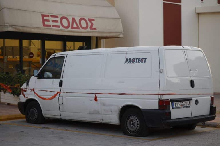 Λαύριο: Η «τέλεια ληστεία» των άεργων δραστών και ο… δρόμος του χρήματος που ακολούθησε το ελληνικό FBI για να τους συλλάβει