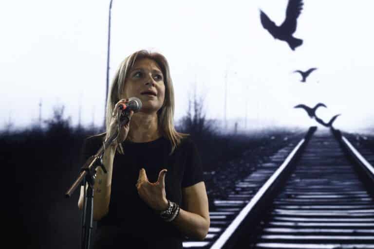 Καρυστιανού κατά πάντων: «Το έγκλημα της απόλυτης συγκάλυψης – Ο ανακριτής αντιστέκεται να διατάξει έρευνα και διώξεις»