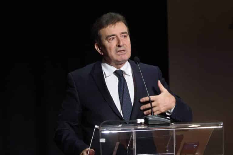 Χρυσοχοΐδης: «Τέλος η ανοχή στους Ρομά – Στις προτεραιότητές μας να καταπολεμήσουμε το οργανωμένο έγκλημα» (βίντεο)