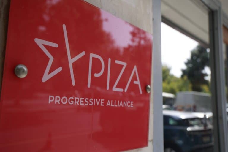 Θεοδώρα Τζάκρη και Γιώτα Πούλου ανεξαρτητοποιήθηκαν από τον ΣΥΡΙΖΑ – Αξιωματική αντιπολίτευση το ΠΑΣΟΚ