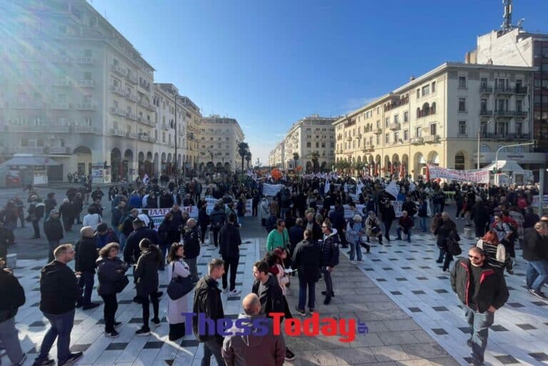 Θεσσαλονίκη: Μια σύλληψη και τέσσερις προσαγωγές για οπλοκατοχή στις απεργιακές διαδηλώσεις!