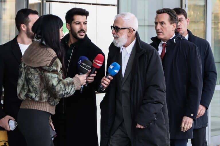 Πέτρος Φιλιππίδης: Σάλος με τις ερωτήσεις του Εισαγγελέα στη δίκη – «Στη Γαλλία έχουμε 51 βιασμούς»