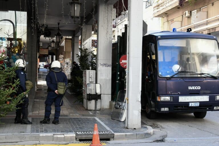 Επέτειος Γρηγορόπουλου: «Δρακόντεια» μέτρα με 5.000 αστυνομικούς, drones, ελικόπτερα και «Αίαντες»  – Πώς θα κινηθεί το Μετρό