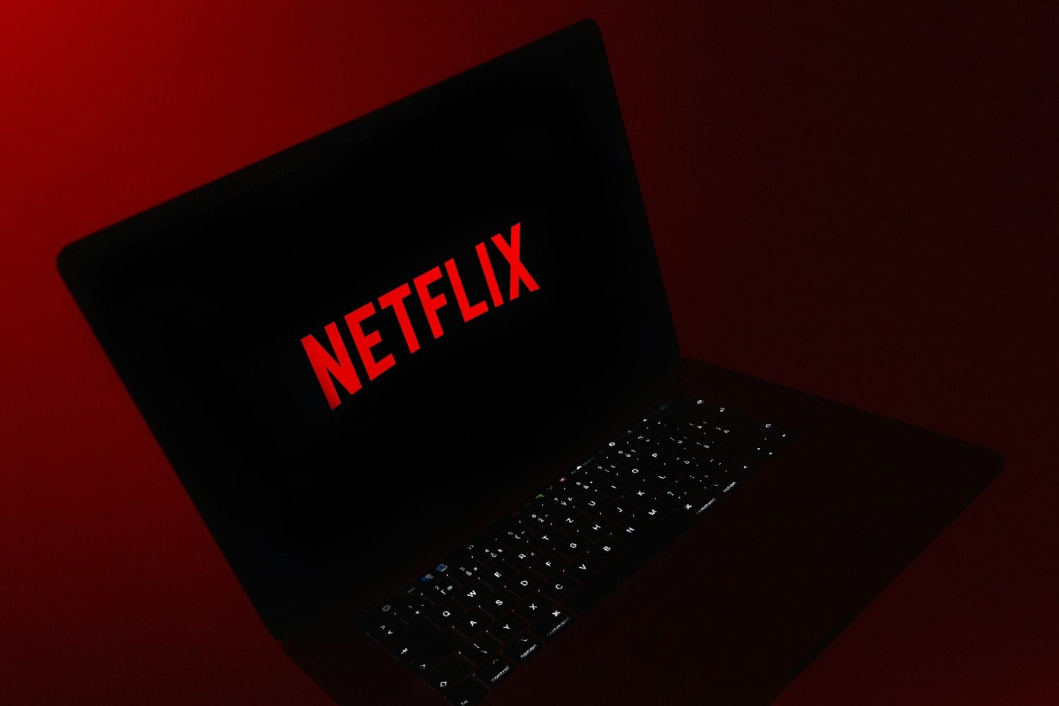 netflix laptop 18 12 2024