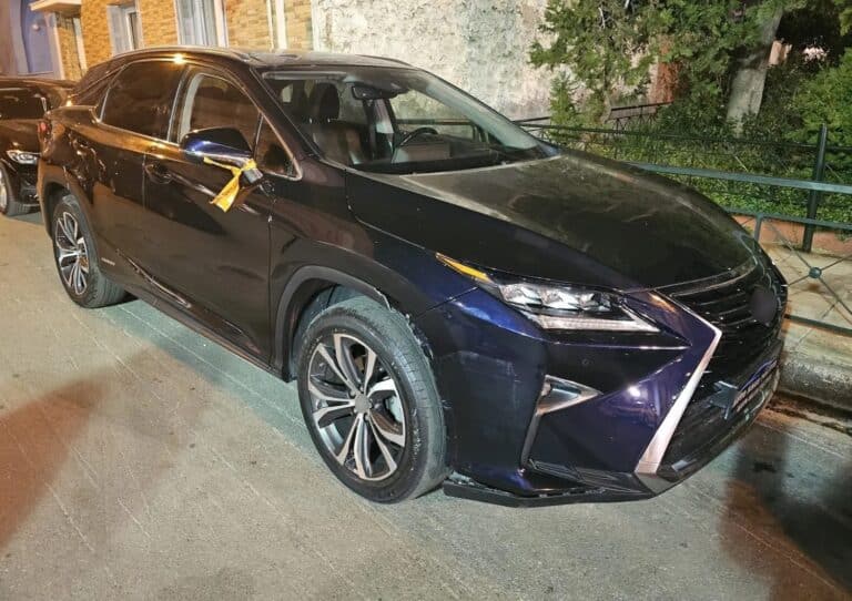 Το ελληνικό FBI «έπιασε» σπείρα που έκλεβε πολυτελή SUV αυτοκίνητα και τα έστελνε στο εξωτερικό (εικόνες & βίντεο)