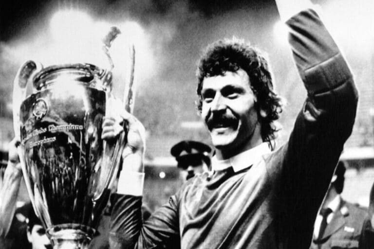 Πέθανε ο θρυλικός τερματοφύλακας, Χέλμουτ Ντουκαντάμ!