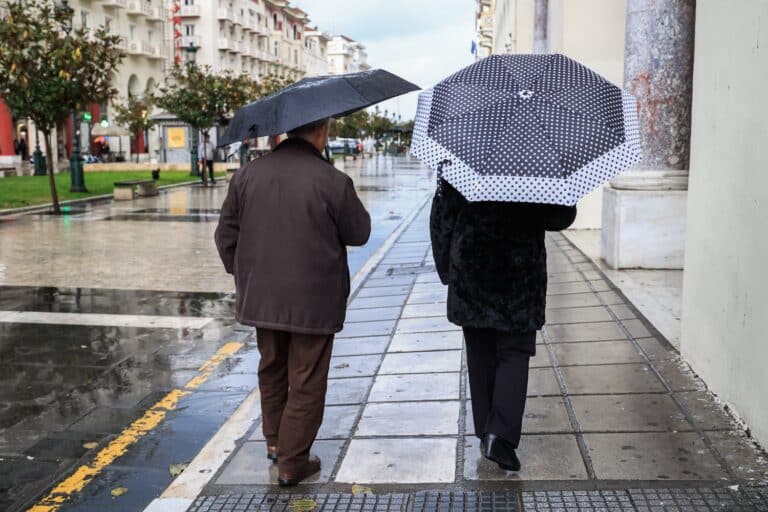 Καιρός: Έκτακτο δελτίο ραγδαίας επιδείνωσης από την ΕΜΥ – Πού έρχονται ισχυρές βροχές και καταιγίδες