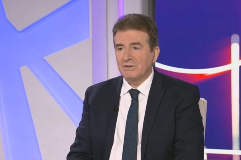 Χρυσοχοΐδης: «Εχω δει πτώματα στους δρόμους, έχω ακουμπήσει νεκρούς – Μην ισοπεδώνουμε όλη την αστυνομία για ένα φαινόμενο»