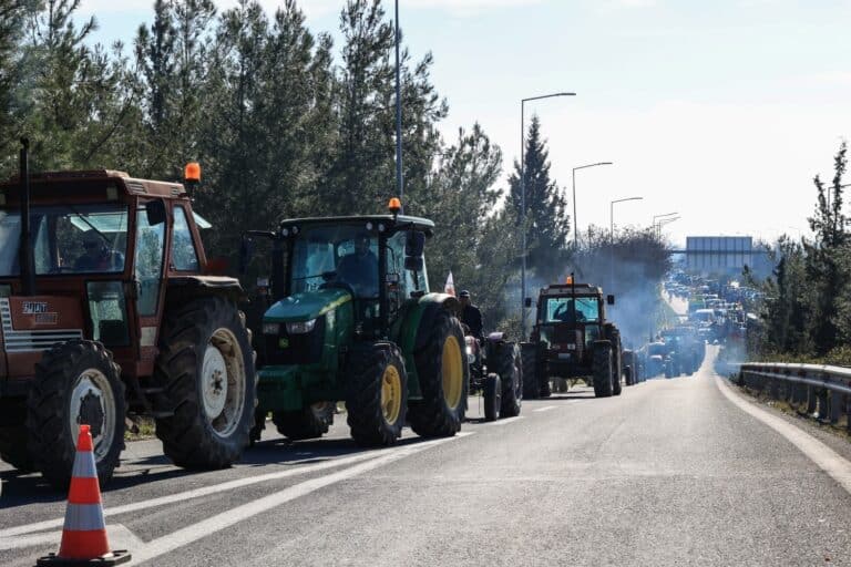 Λάρισα: Bγαίνουν τα τρακτέρ στους δρόμους – Έρχεται «θερμός» Νοέμβριος