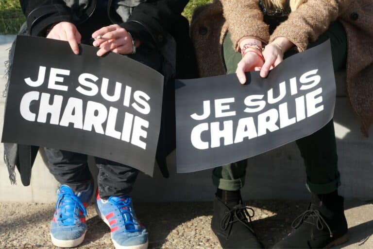 Γαλλία: Σαν σήμερα 12 άνθρωποι έχασαν τη ζωή τους από την αιματηρή επίθεση στο Charlie Hebdo, στο Παρίσι