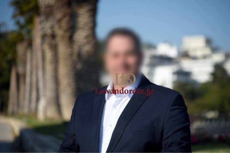 Γλυφάδα: Πώς συνελήφθη για εκβιασμό ο εντεταλμένος σύμβουλος του Δήμου Βάρης, που παρίστανε τον αστυνομικό της… Interpol
