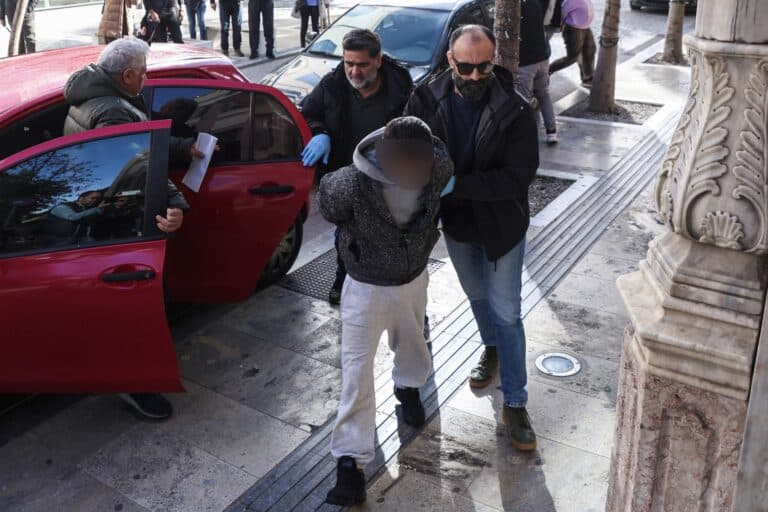 Ηράκλειο: Ολοκληρώθηκε η απολογία του 44χρονου – «Σκόπευα να καταγγείλω τη μητέρα του Άγγελου»