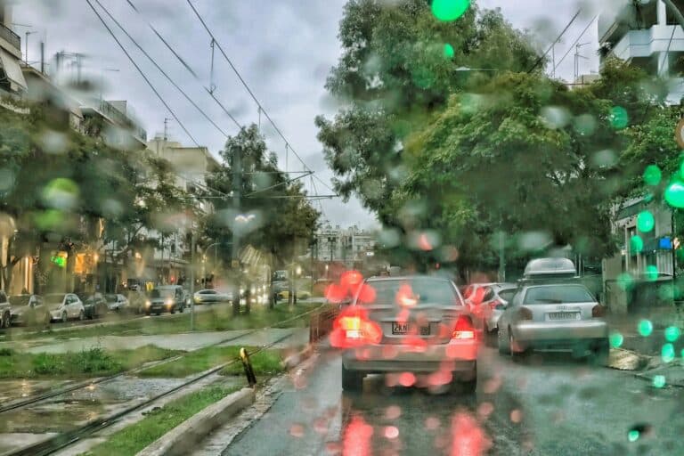 Καιρός: Συννεφιά σήμερα (1/2) σε όλη τη χώρα – Πότε ξεκινούν οι βροχές