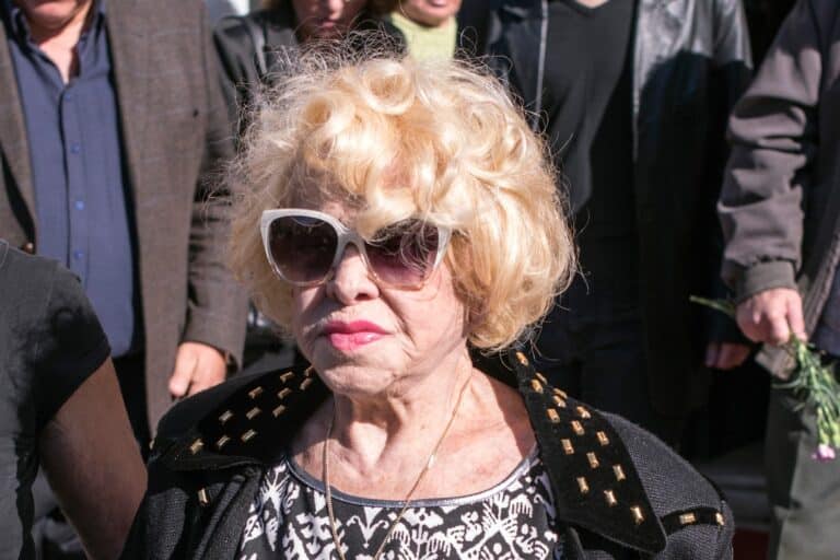 Θλίψη στον καλλιτεχνικό κόσμο: Πέθανε η σπουδαία τραγουδίστρια Καίτη Γκρέυ