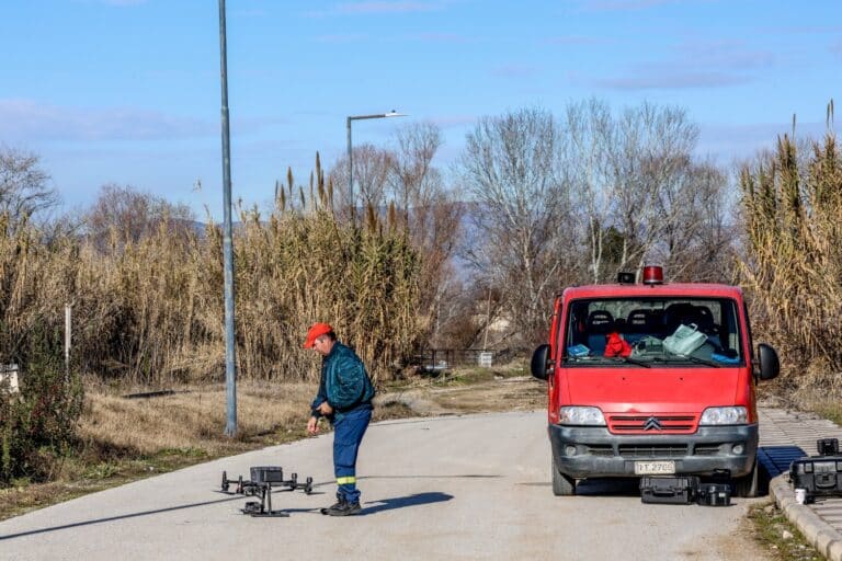 Λάρισα: Αποκαλυπτική μαρτυρία για τον 39χρονο – «Τον πίεζαν πολύ οι γονείς του, παραμυθιάζουν τον Τσούκαλη» (βίντεο)