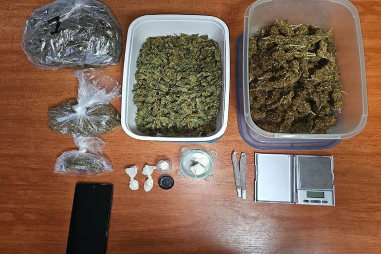 Χίος: Συνελήφθη άνδρας για διακίνηση ναρκωτικών – Κατασχέθηκαν ποσότητες κάνναβης και κοκαΐνης