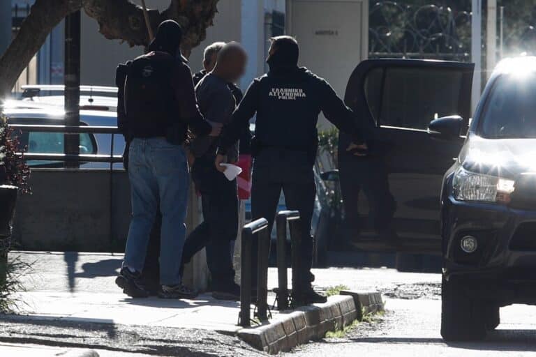 Δολοφονία στο Παλαιό Φάληρο: Προθεσμία να απολογηθεί τη Δευτέρα (27/1) έλαβε ο 39χρονος Τούρκος