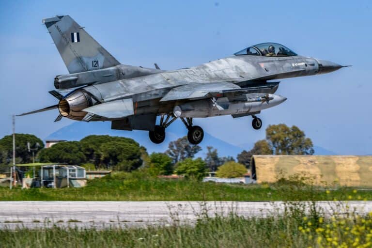 Δημοσιονομική ανάσα για την Ελλάδα η ρήτρα διαφυγής για τα εξοπλιστικά – «Απελευθερώνονται» δαπάνες 3,6 δισ. ευρώ