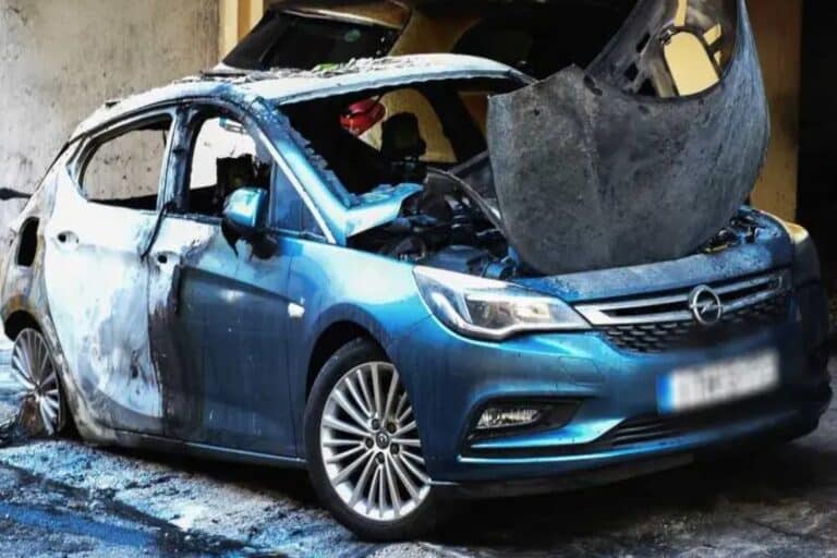 Χανιά: Αξιωματικοί της ΕΛ.ΑΣ. συνδέουν το οπλοστάσιο με την βόμβα κατά αστυνομικού