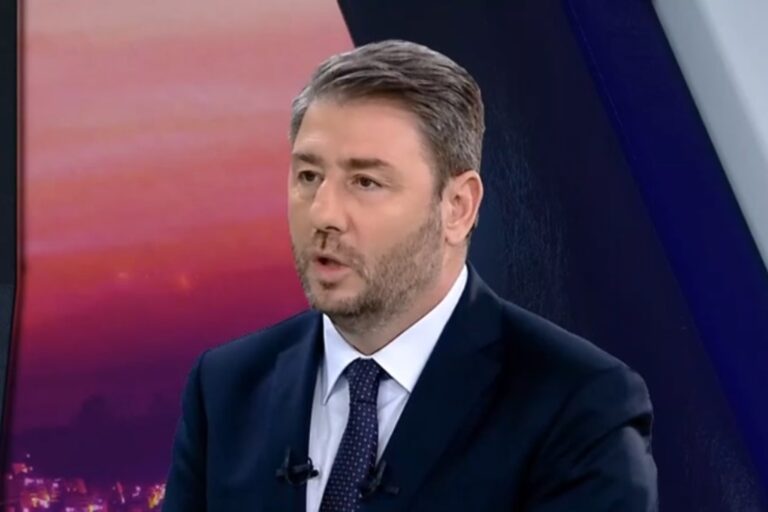 ΠΑΣΟΚ: Η κυβέρνηση απέτυχε να προστατεύσει τους πολίτες από τα βίαια επεισόδια των κουκουλοφόρων