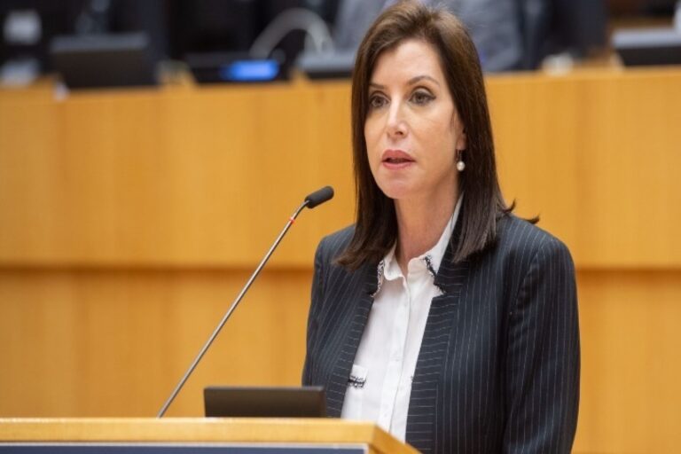 Άννα Μισέλ Ασημακοπούλου: Στην Ολομέλεια του ΣτΕ θα συζητηθούν τα πρόστιμα για τη διαρροή της λίστας