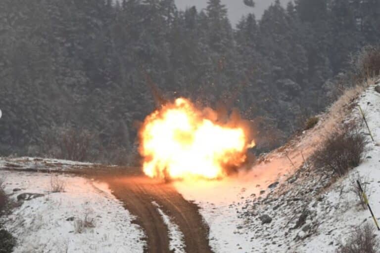 Στον Όλυμπο ο Νίκος Δένδιας – Παρακολούθησε επίδειξη συστημάτων drones (εικόνες)