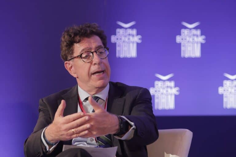 Καθηγητής Συνολάκης για τους σεισμούς στη Σαντορίνη: Υπάρχουν τρία διαφορετικά ενδεχόμενα, σενάρια