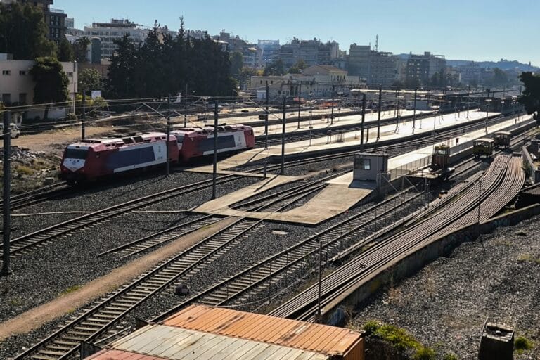 Έκθεση της Eurostat για το ελληνικό σιδηροδρομικό δίκτυο: Το πιο «αραιό» της ΕΕ
