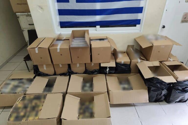 Νίκαια: Συνελήφθη 23χρονος για διακίνηση λαθραίων καπνικών προϊόντων