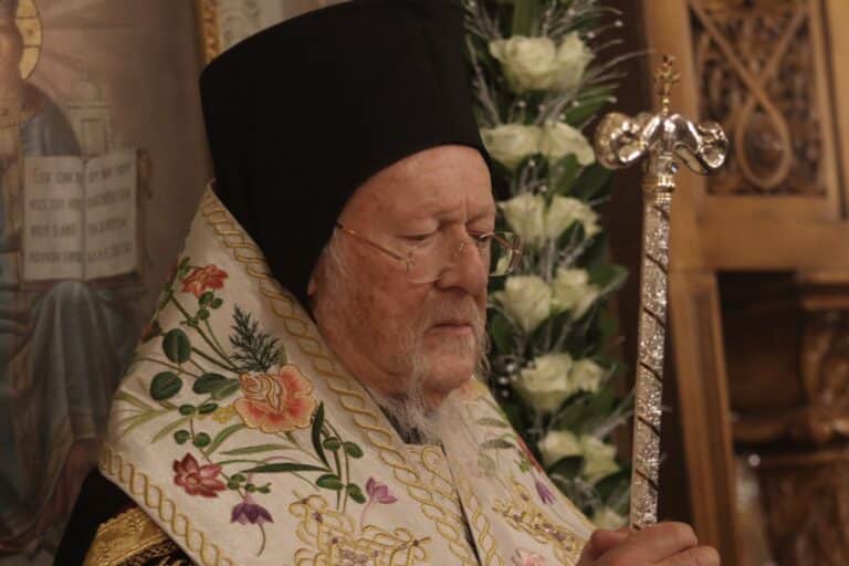 Τέμπη: Στήριξη Βαρθολομαίου στην Καρυστιανού για τις προσβλητικές δηλώσεις μητροπολίτη εναντίον της – Τι δήλωσε