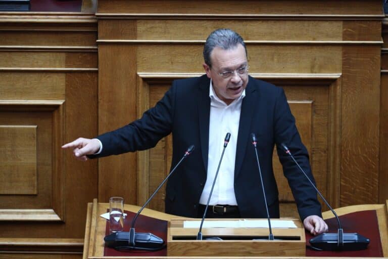 Φάμελλος για Τέμπη: «Η κοινωνία ζητάει να πέσει αυτή η κυβέρνηση»