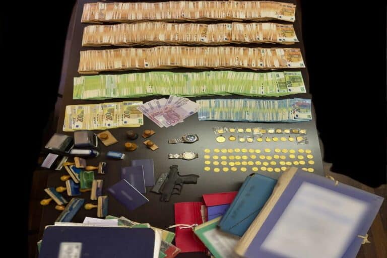 Πολεοδομία Ρόδου: Αθώοι δηλώνουν οι κατηγορούμενοι που φέρονται να είναι μέλη του κυκλώματος διαφθοράς