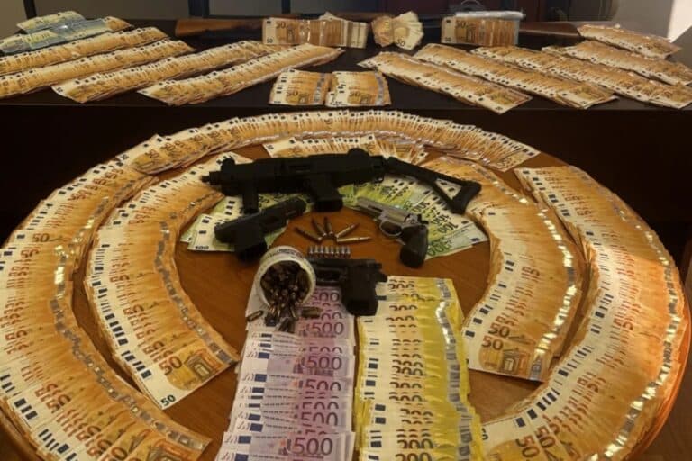 Οι αδίστακτοι τσιγαράδες που σκότωσαν όποιον μπήκε στον δρόμο τους – Τα κέρδη εκατομμυρίων και οι εκτελέσεις των μελών της Greek Mafia